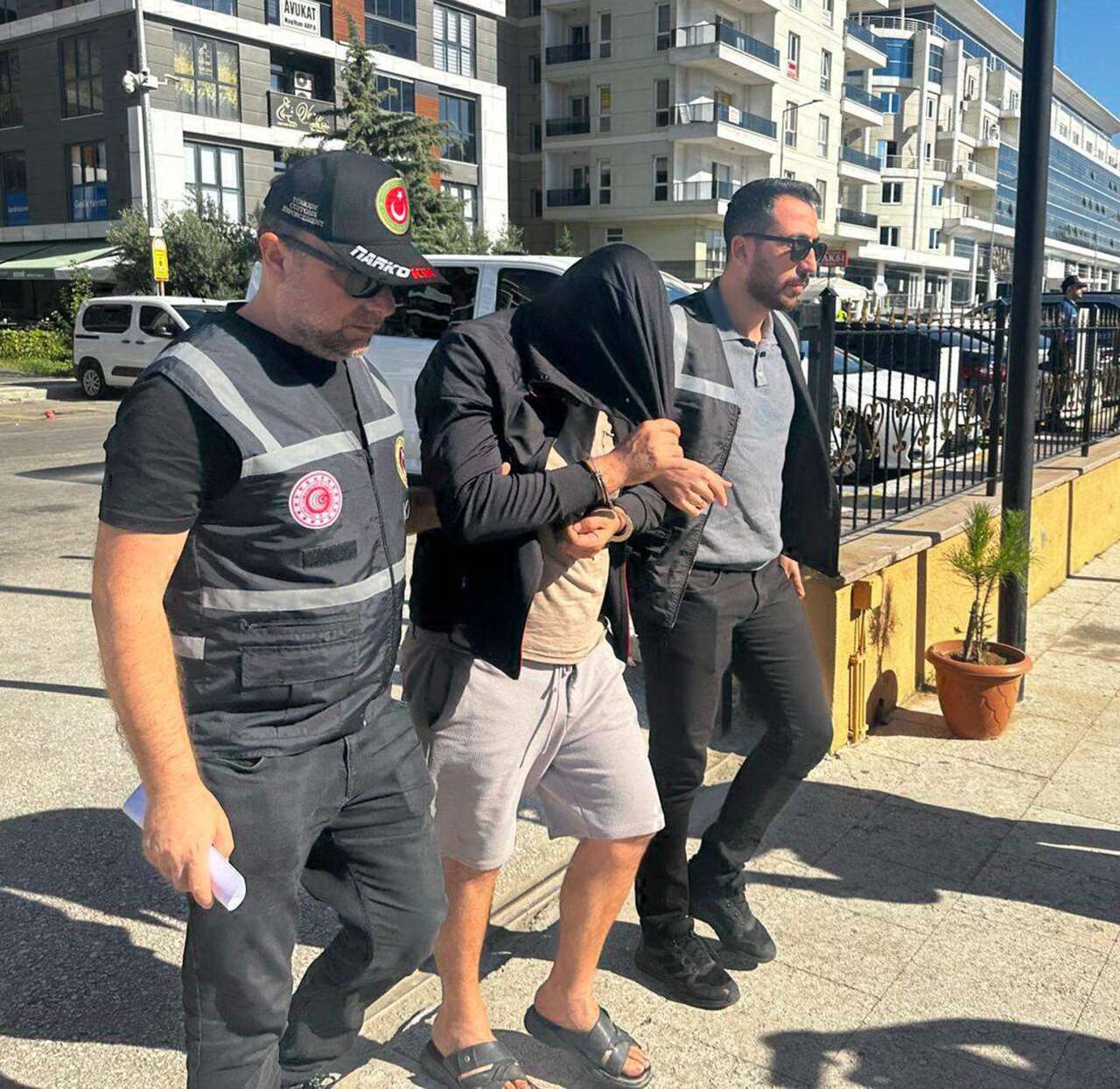 Konya plakalı TIR’da yakalanan YouTuber Arif Kocabıyık kaçacağı yeri adliyede söyledi 3